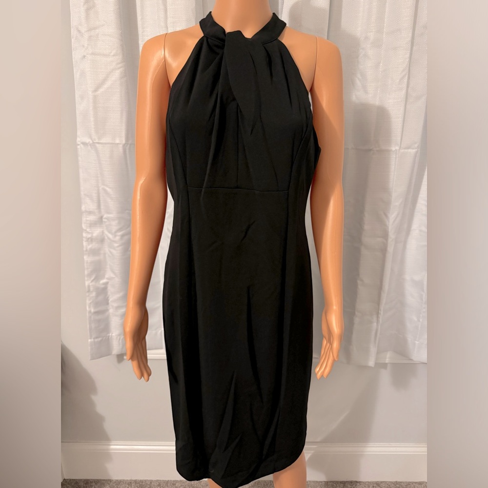 Beautiful Julia Jordan size 8 black straight sleeveless knee length dress NWT